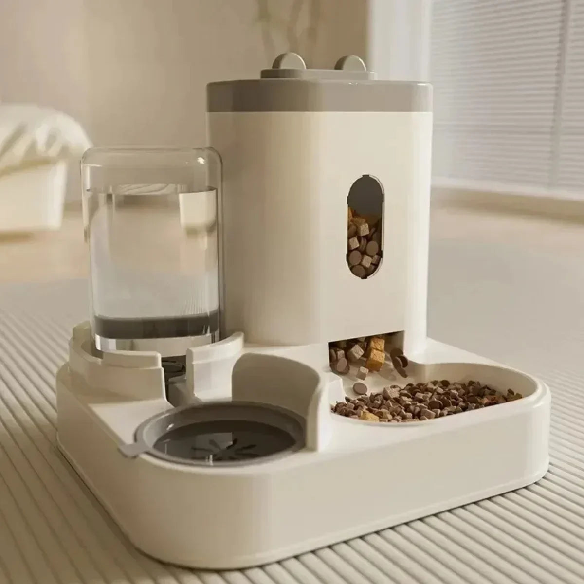 2 in 1: Automatic Feeder With Water Fountain